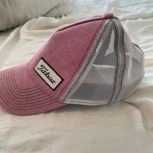 titleist hat